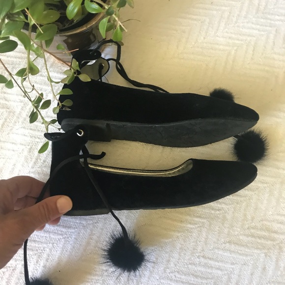 Nanette Lepore black velvet Pom-Pom ankle strap - Picture 4 of 8